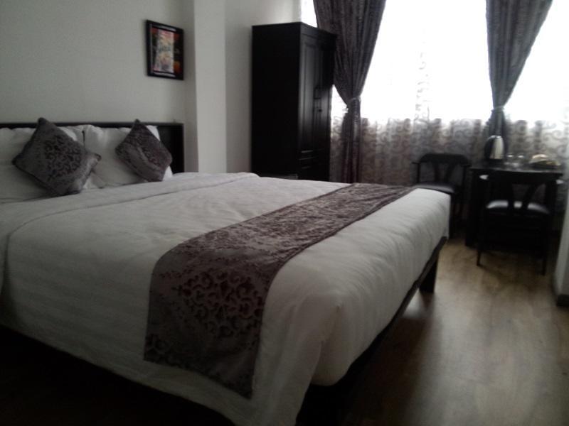 Evelyn Hotel Da Nang Buitenkant foto