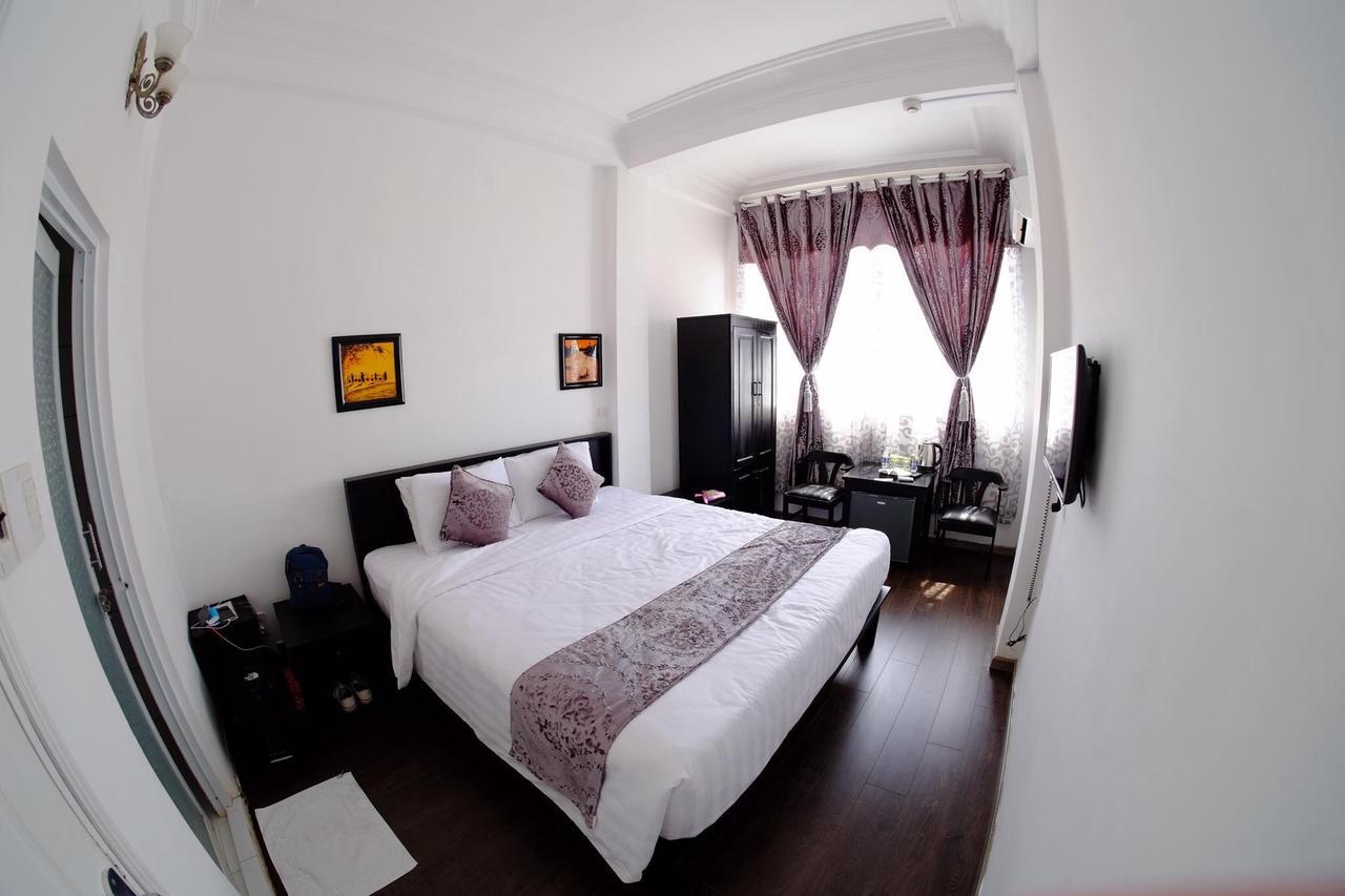 Evelyn Hotel Da Nang Buitenkant foto